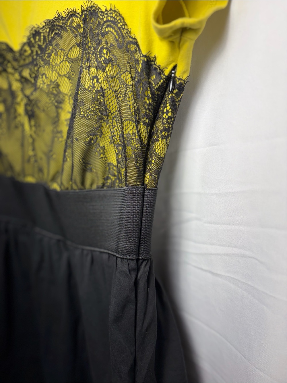 VINTAGE Rare Forever 21 Twist Cirque 21 Yellow Black Lace Bubble Dress Sz S Y2K - Picture 5 of 11